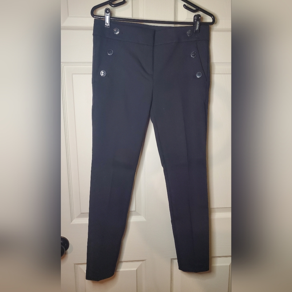 LOFT Elegant Black Skinny Pants W/ Button Detail sz 4 Worn Once